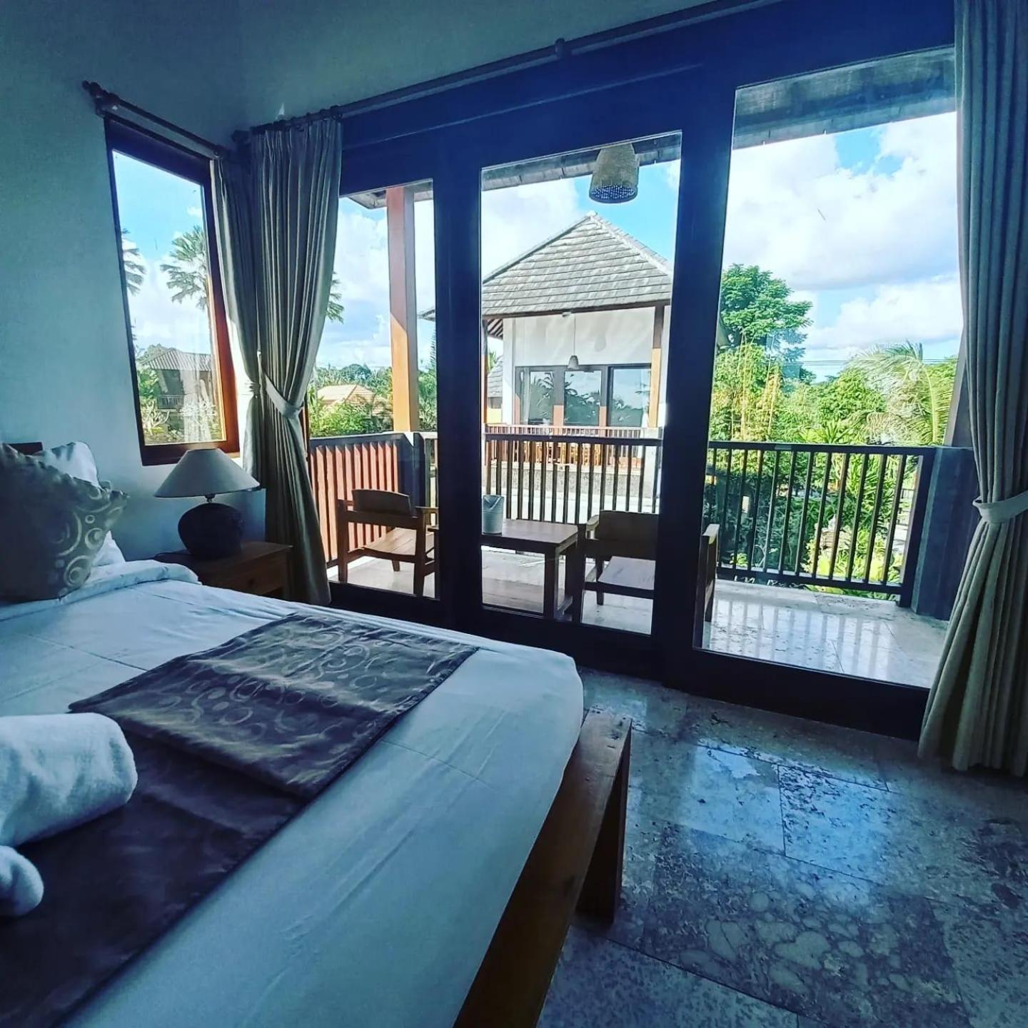 Villa Kemuning Теґалаланґ Екстер'єр фото
