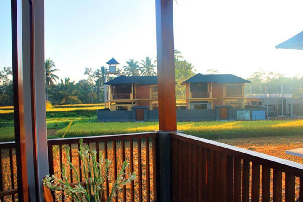 Villa Kemuning Теґалаланґ Екстер'єр фото